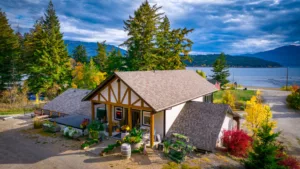 sunnybrae vineyards tasting room with scenic lake and mountain view